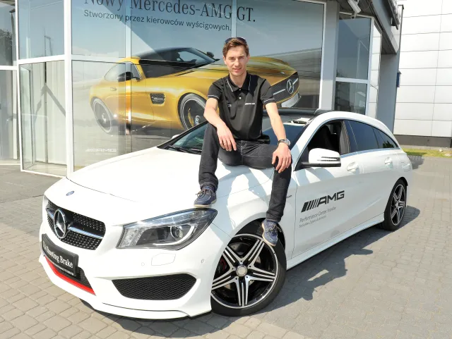 Celebrycki wzmacniacz, czyli po co markom ambasadorzy