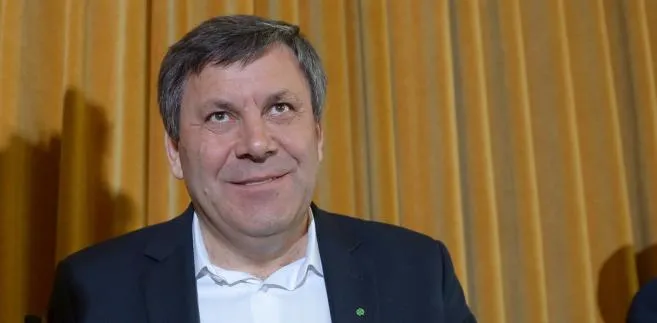 Piechociński odwołuje działaczom PSL wakacje. Chce ruszyć z wielkim, politycznym projektem
