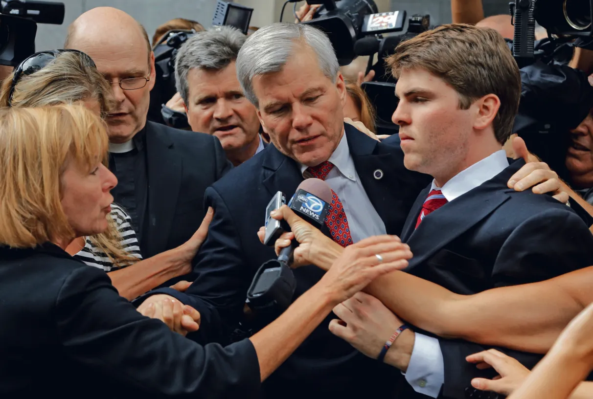 2566145-byly-gubernator-wirginii-bob-mcdonnell.jpg