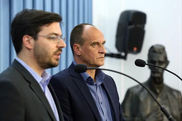 Kukiz'15: Dymisja Jackiewicza jest efektem walk frakcyjnych w ramach PiS