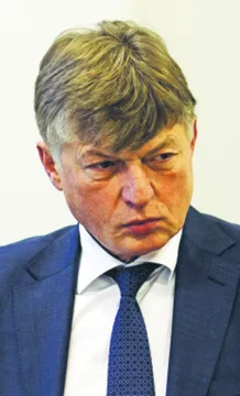 2464520-krzysztof-groyecki-dyrektor-zarzadzajacy.jpg