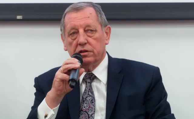 Szyszko przekonuje księży i katechetów: Dane w sprawie Puszczy Białowieskiej opracowywało 200 ekspertów