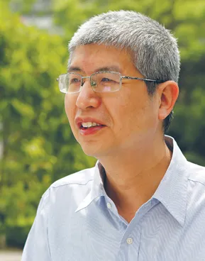 3205227-ma-ngok-politolog-z-chinese-university.jpg