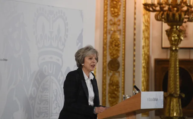 Premier May: Mimo wahań kursu funta gospodarka Wielkiej Brytanii jest silna