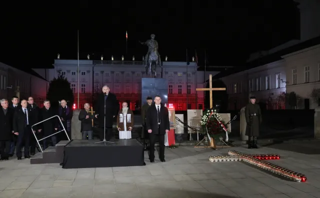Kaczyński: To przedostatni marsz, ale nie przedostatnia miesięcznica