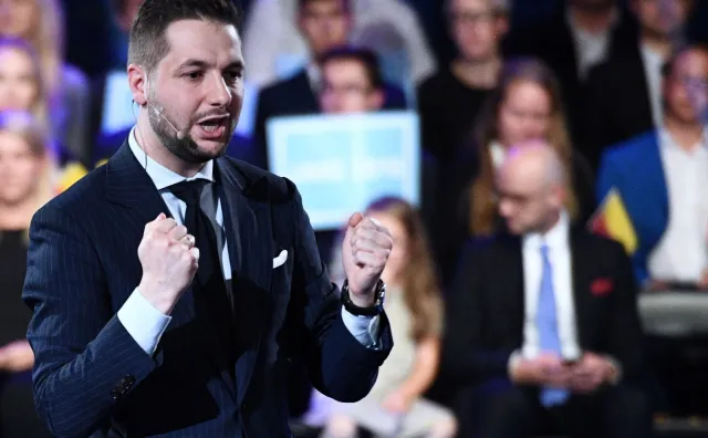 Jaki stawia warunki Trzaskowskiemu ws. debaty. "Zwykły unik"