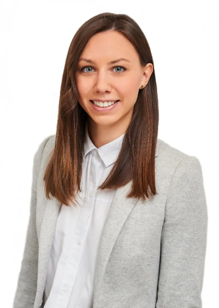 3721514-justyna-kaminska-aplikant-rzecznikowski.jpg