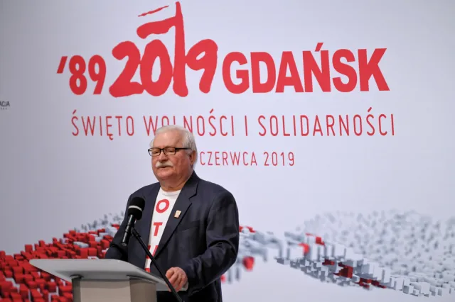 Wałęsa: Bez Schetyny Platforma utonie