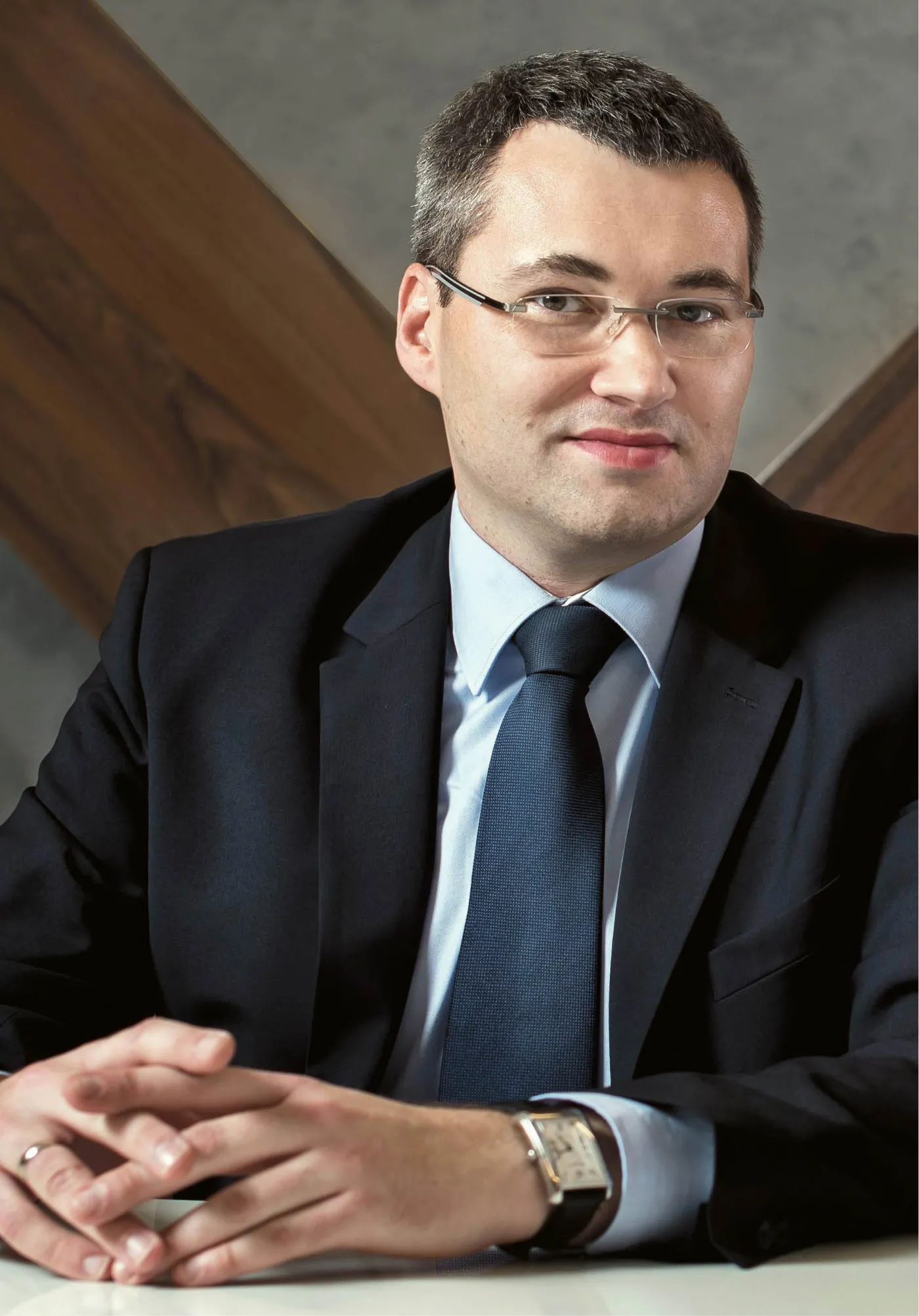 4258090-u94af2-litwinski-fot-20mat-20prasowe-20-p.jpg