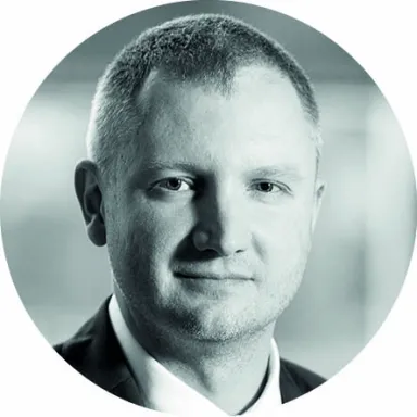 Dyrektor zarządzający w  TUNŻ „WARTA” SA, tomasz.kowalski2@warta.pl