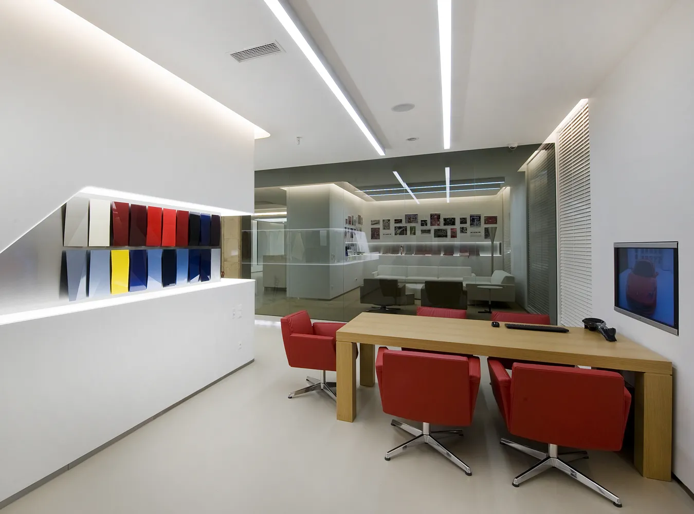 atelier_lounge_room_ferrari_warszawa_1601533.jpg