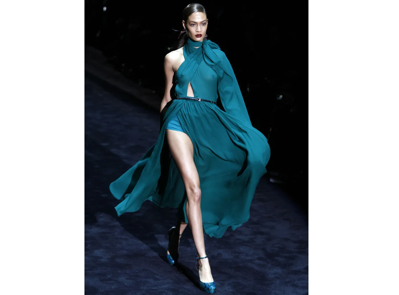 1834614-gucci.jpg
