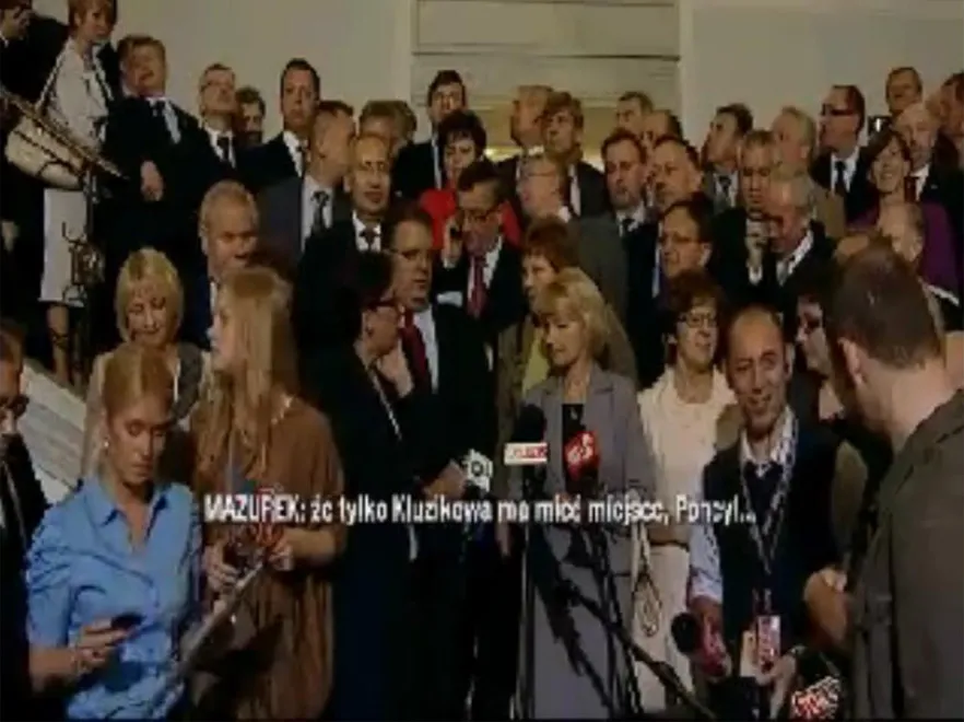 Posłowie PiS plotkują. "Kluzikowa zawsze była leserem do roboty"