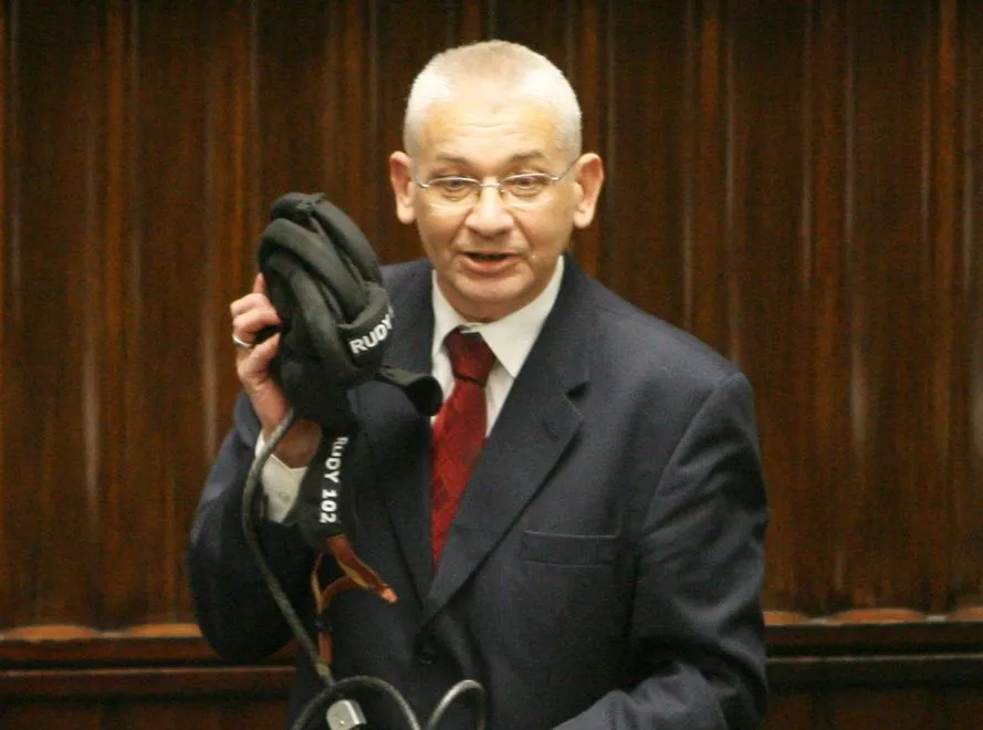 Dorn zbulwersowany. "Polska prezydencja w psim g..."