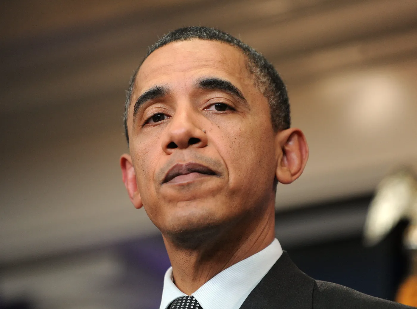 Prezydent znowu traci poparcie