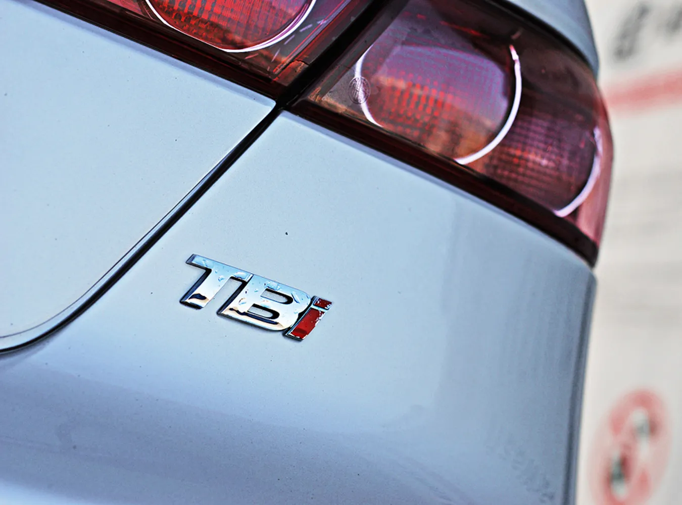 2048789-alfa-romeo-159-tbi-policja-test-22.jpg