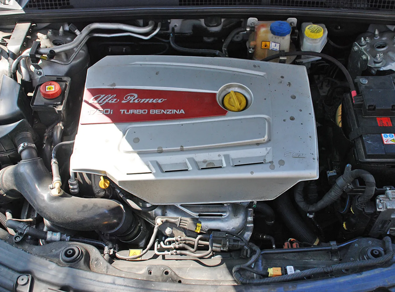 2049089-alfa-romeo-159-tbi-policja-test-30.jpg