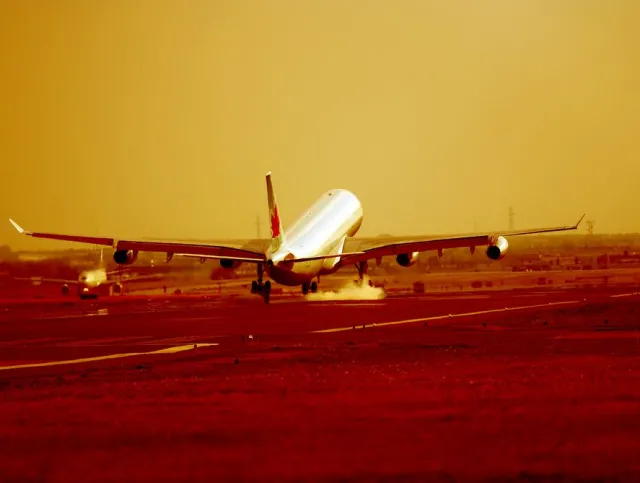 Wysokie mandaty dla tych, którzy oślepiają laserami pilotów