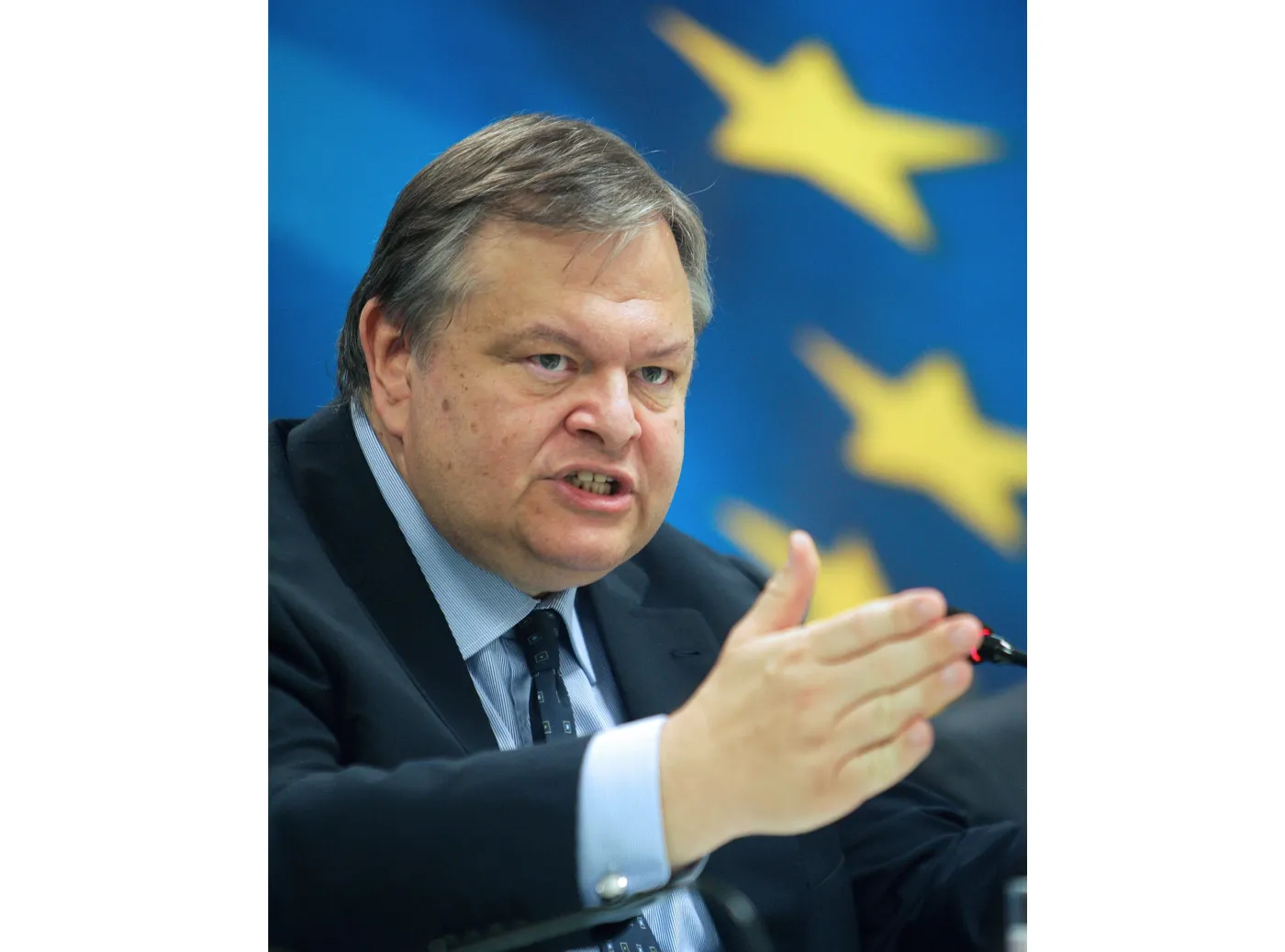 2271728-grecki-minister-finansow-evangelos.jpg