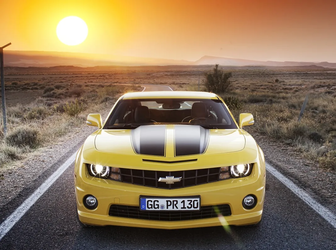 2519235-chevroletcamarocoupe-static-18-small.jpg