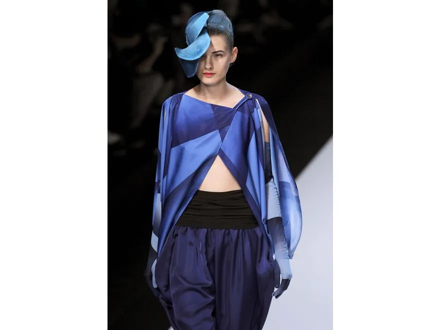 2558182-issey-miyake-kolekcja-ready-to-wear.jpg
