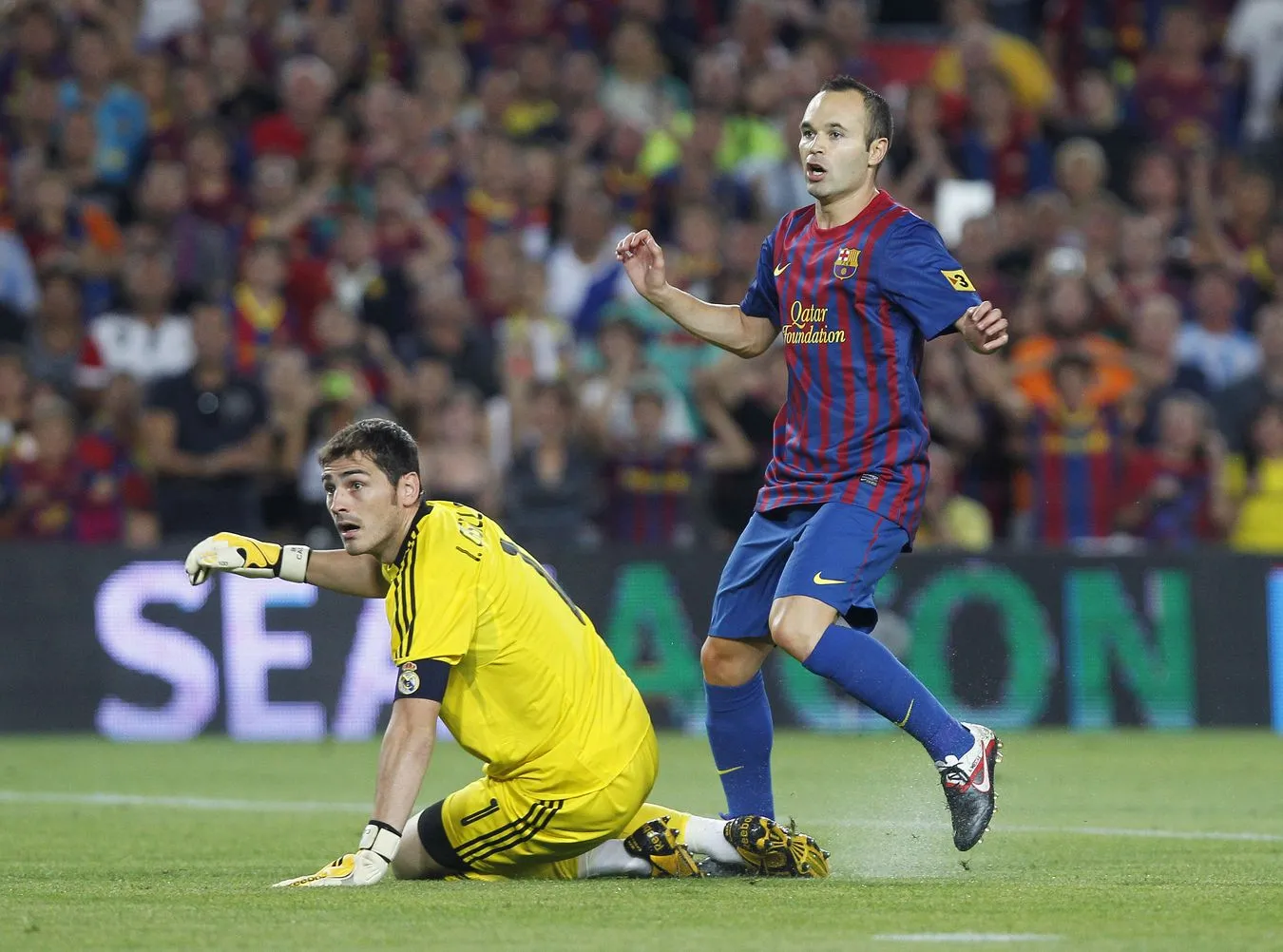 Casillas zaprosił na obiad piłkarzy Barcelony