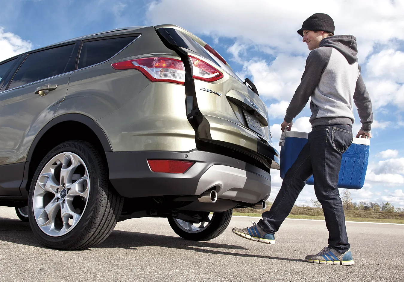 2755974-ford-escape-nowy-ford-kuga-2012-12.jpg