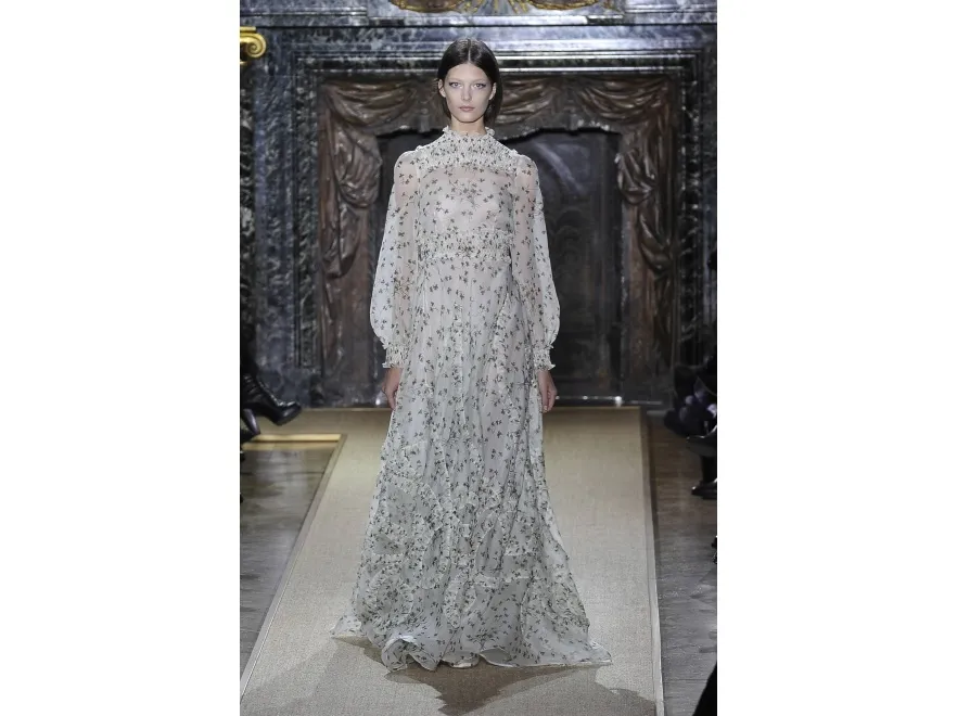 3015461-pokaz-domu-mody-valentino-kolekcja.jpg