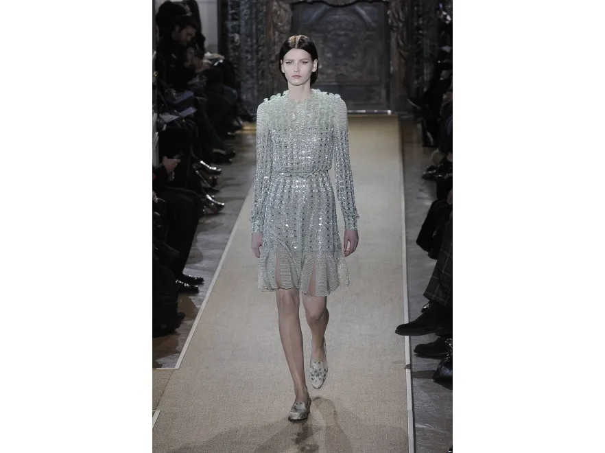 3015611-pokaz-domu-mody-valentino-kolekcja.jpg