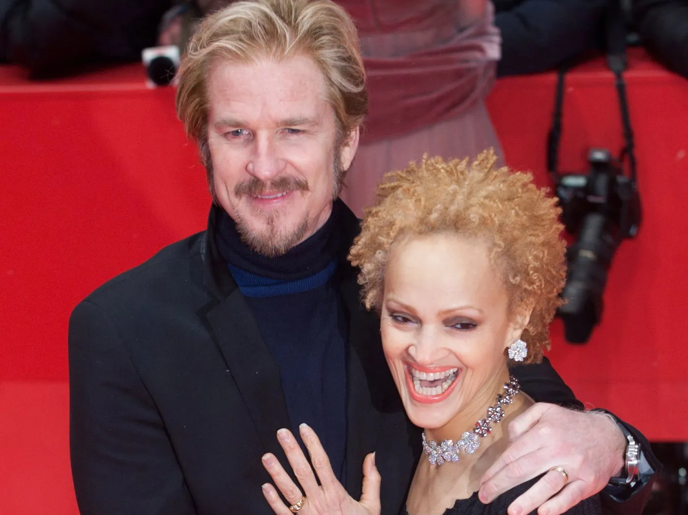 3076612-matthew-modine-i-jego-zona-caridad.jpg