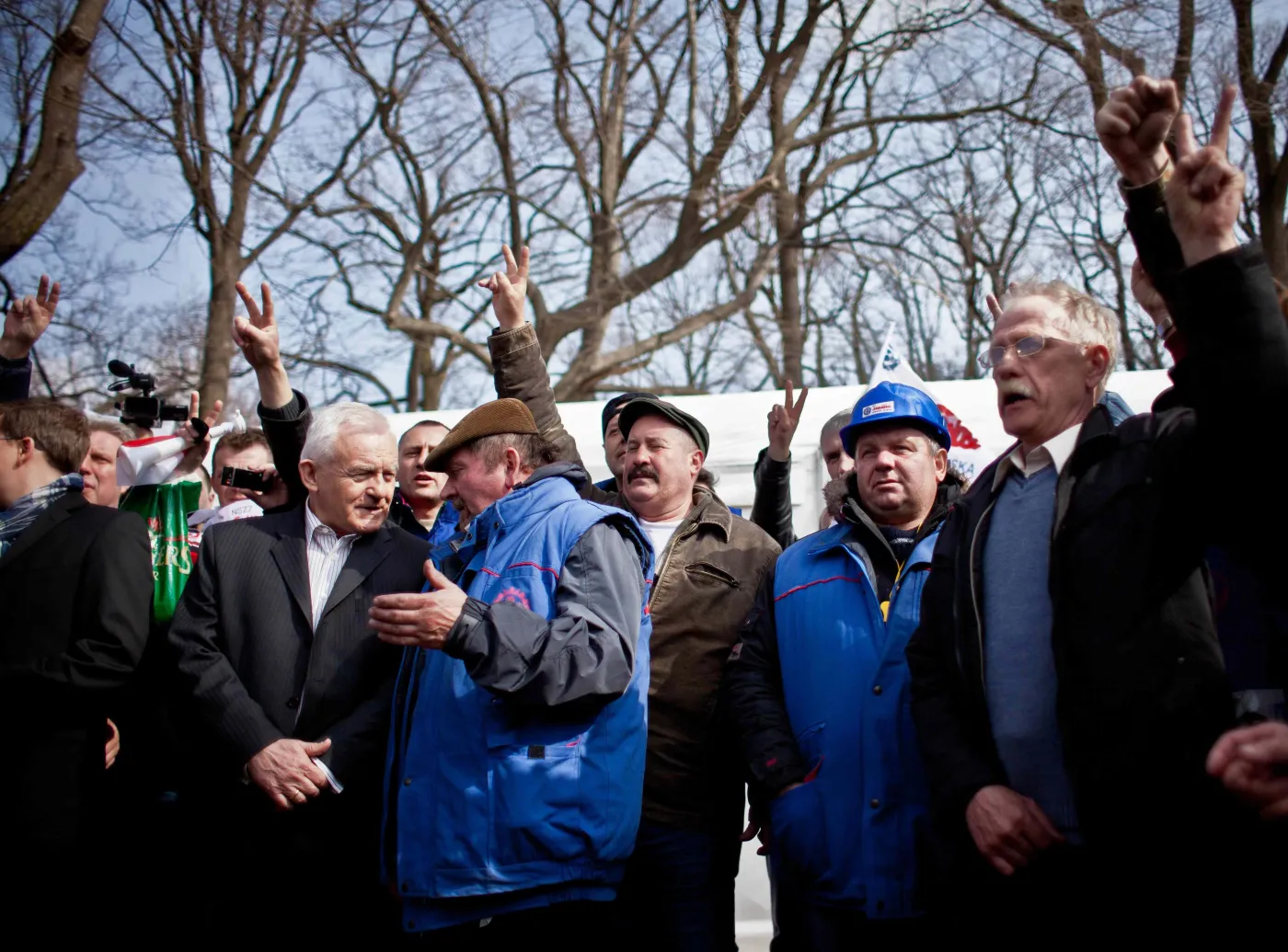 3284242-leszek-miller-kancelaria-miasteczko.jpg