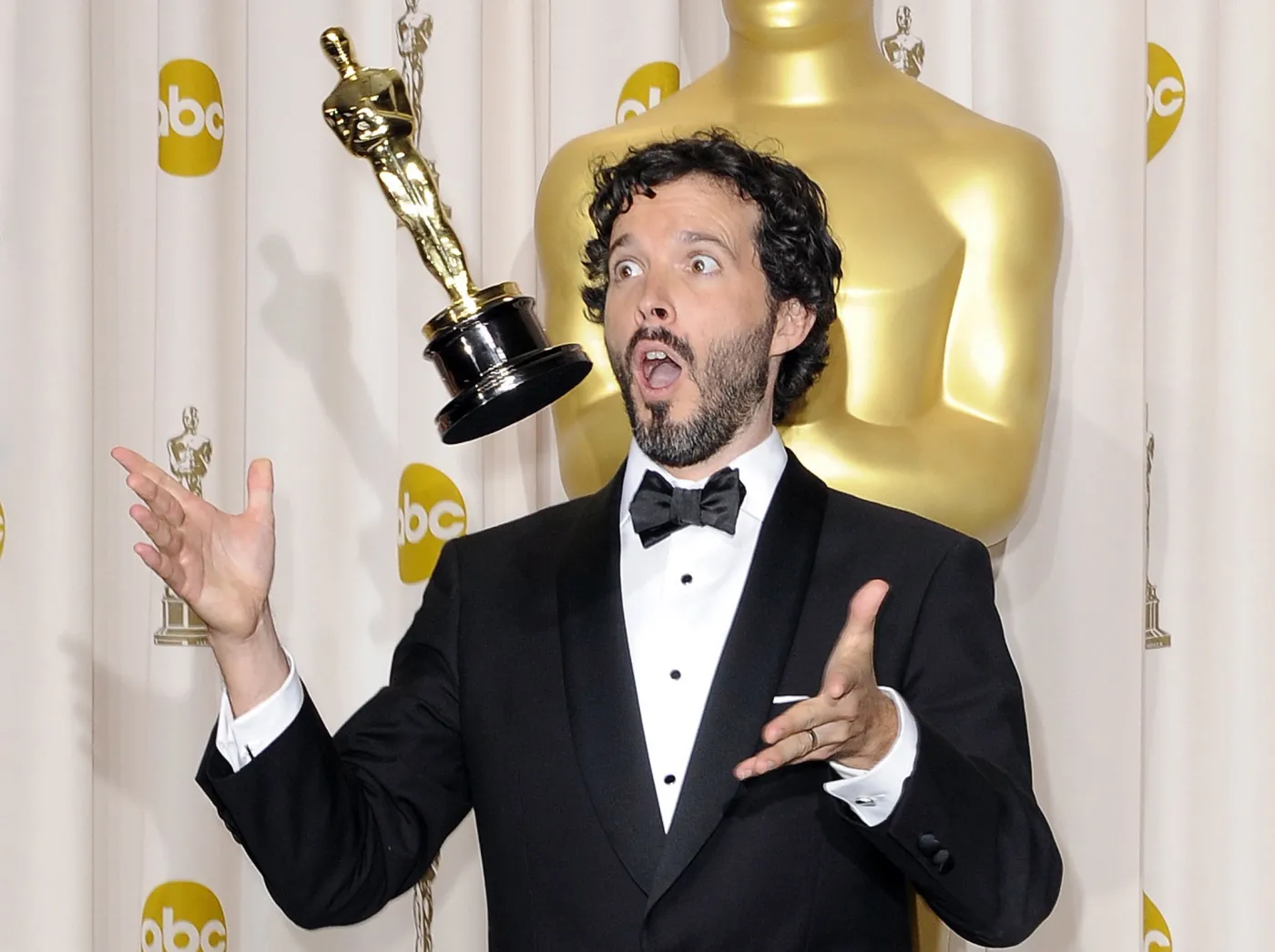 3143686-bret-mckenzie-z-oscarem-za-najlepsza.jpg