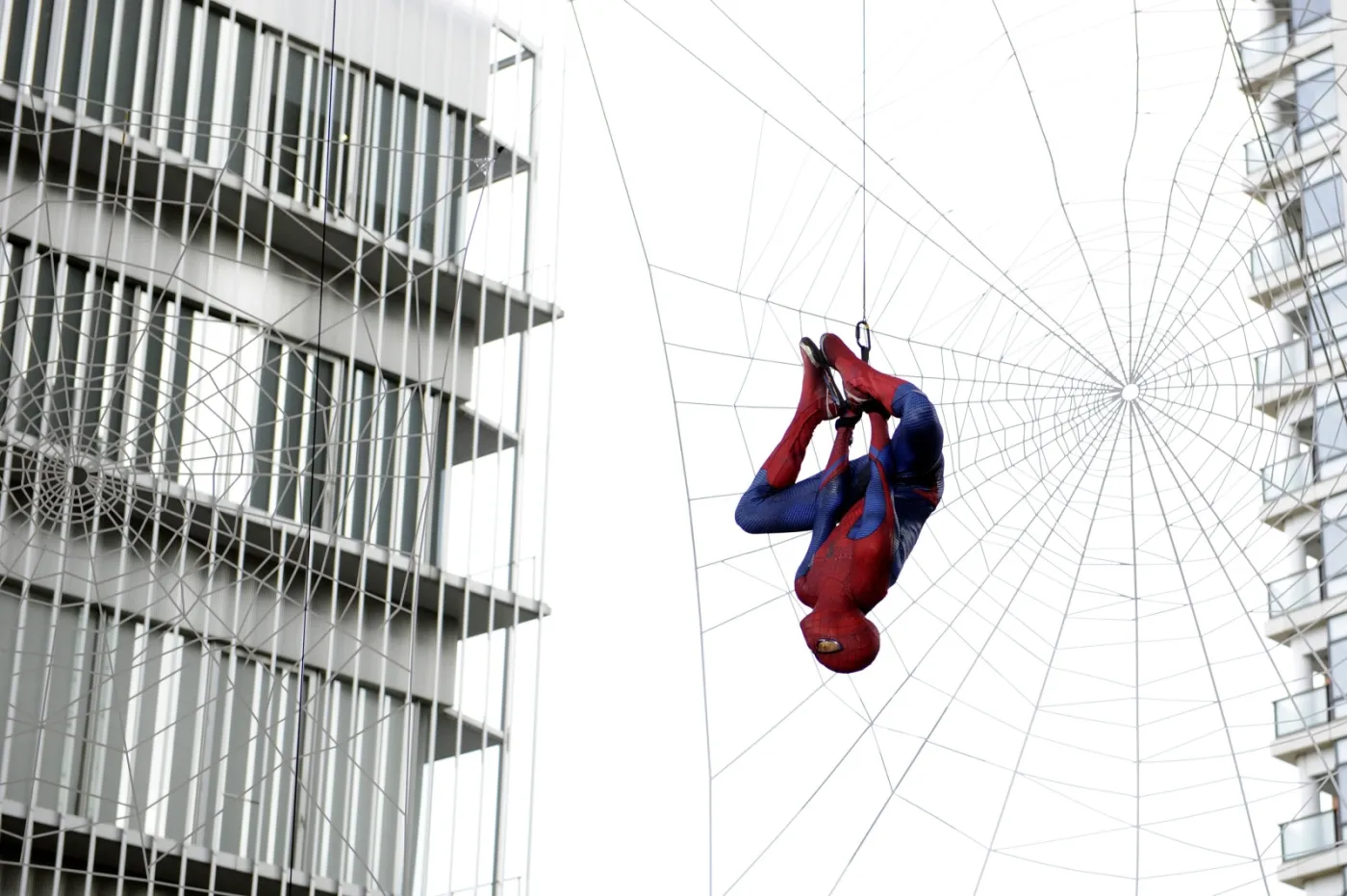 3647770-premiera-niesamowitego-spider-mana.jpg