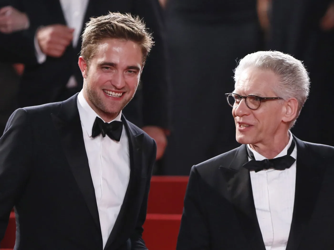 3561835-robert-pattinson-i-david-cronenberg.jpg