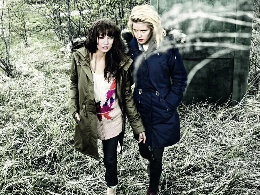 Modowy sposób na stylowy jesienny spacer: kolekcja s.Oliver