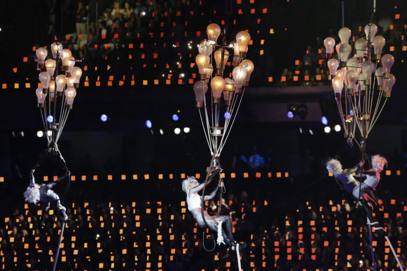 4010260-ceremonia-zamkniecia-paraolimpiady.jpg