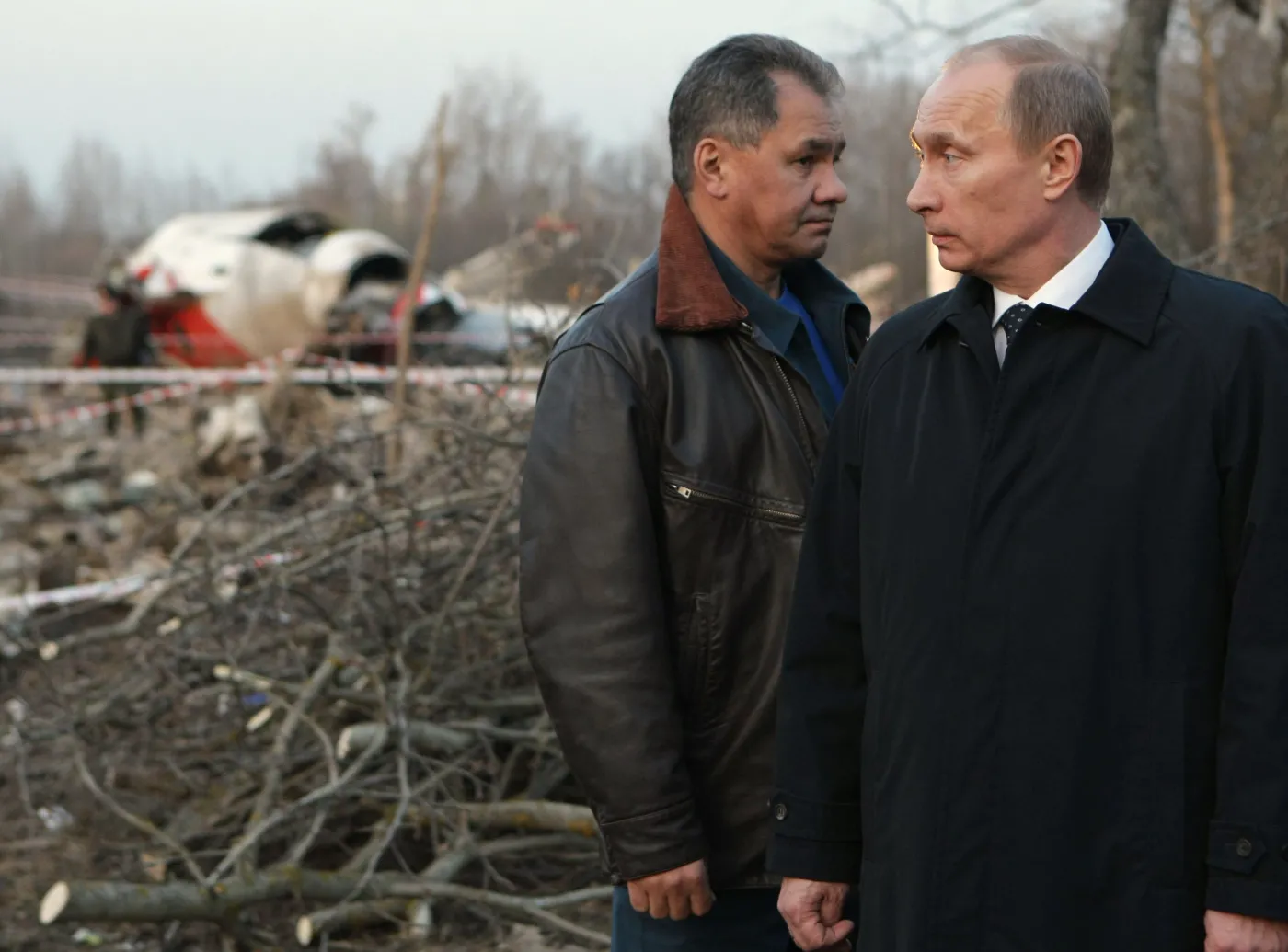 Władimir Putin na miejscu katastrofy smoleńskiej