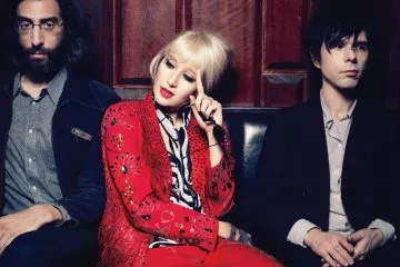 4913990-yeah-yeah-yeahs-foto-dan-martensen.jpg