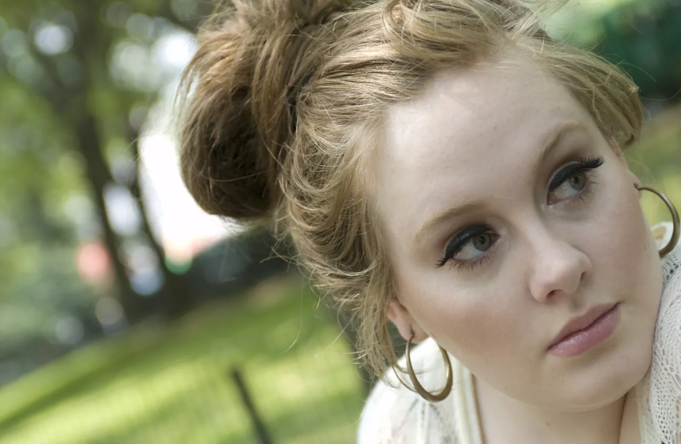4923929-adele.jpg