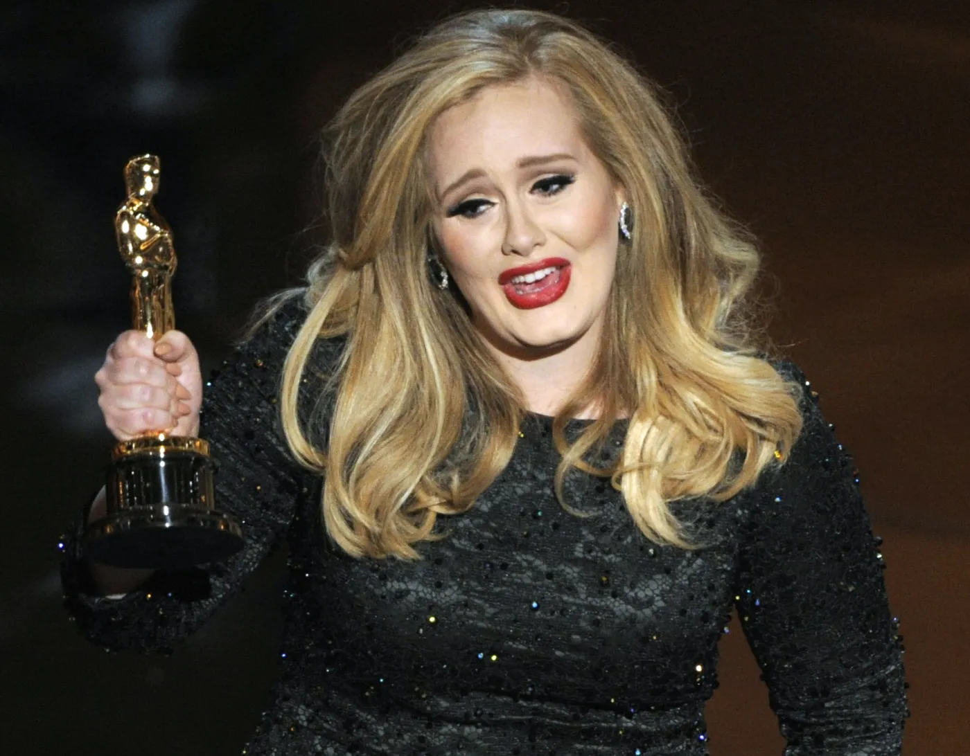 Adele zaśpiewa "100 lat" dla swojej największej fanki w Białym Domu