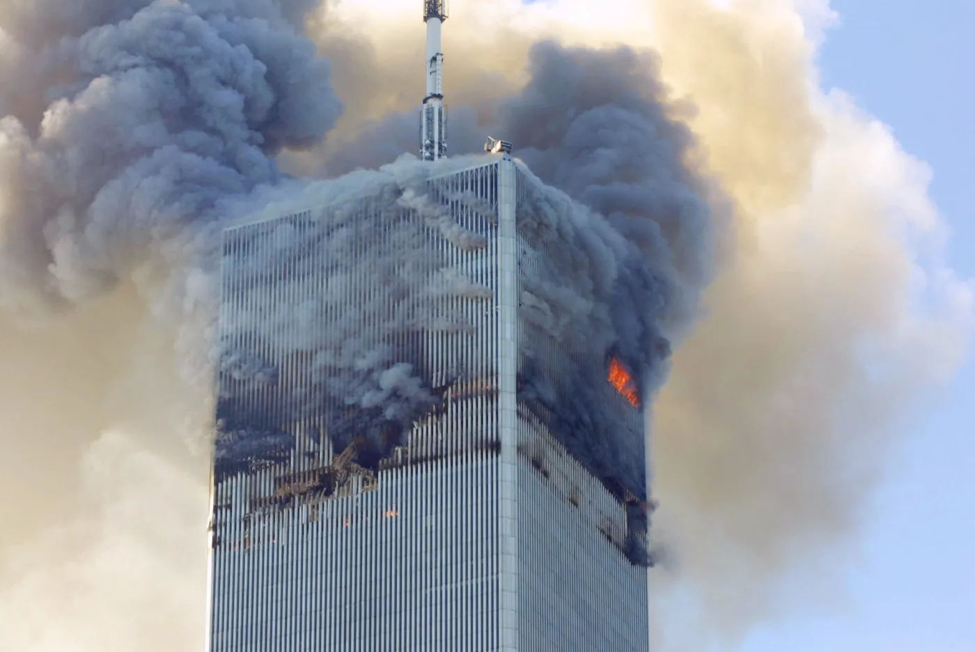5390305-zamach-na-wtc-nowy-jork-11-wrzesnia.jpg