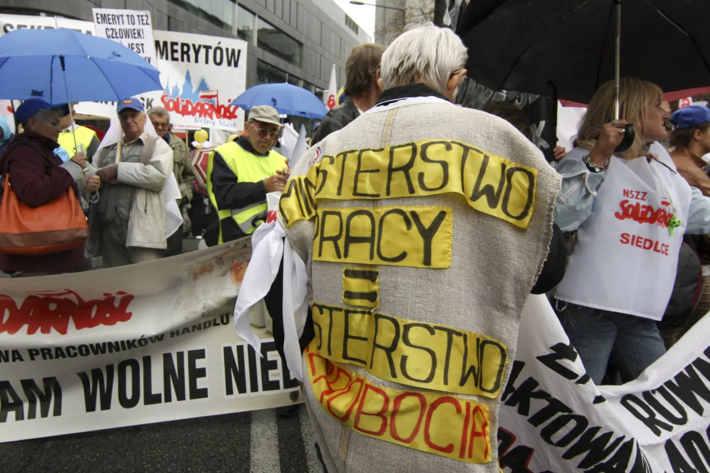 5398620-demonstracja-manifestacja-zwiazkowcy.jpg