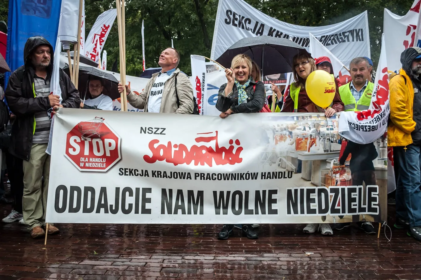 Związkowcy odrzucili zaproszenie do Komisji Trójstronnej. "To dialog pozorowany"