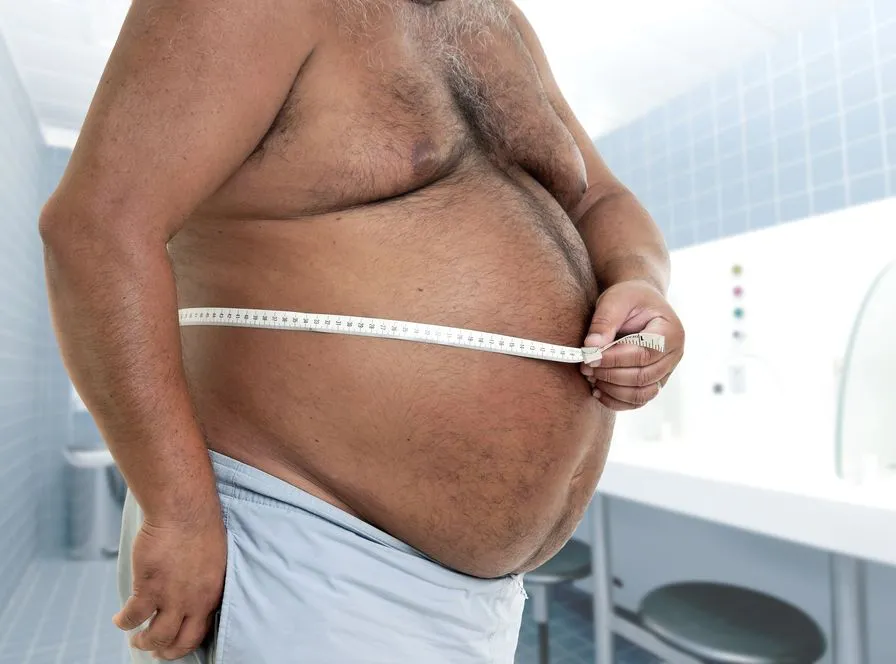 Otyli gubią ważną witaminę! Lekarze alarmują