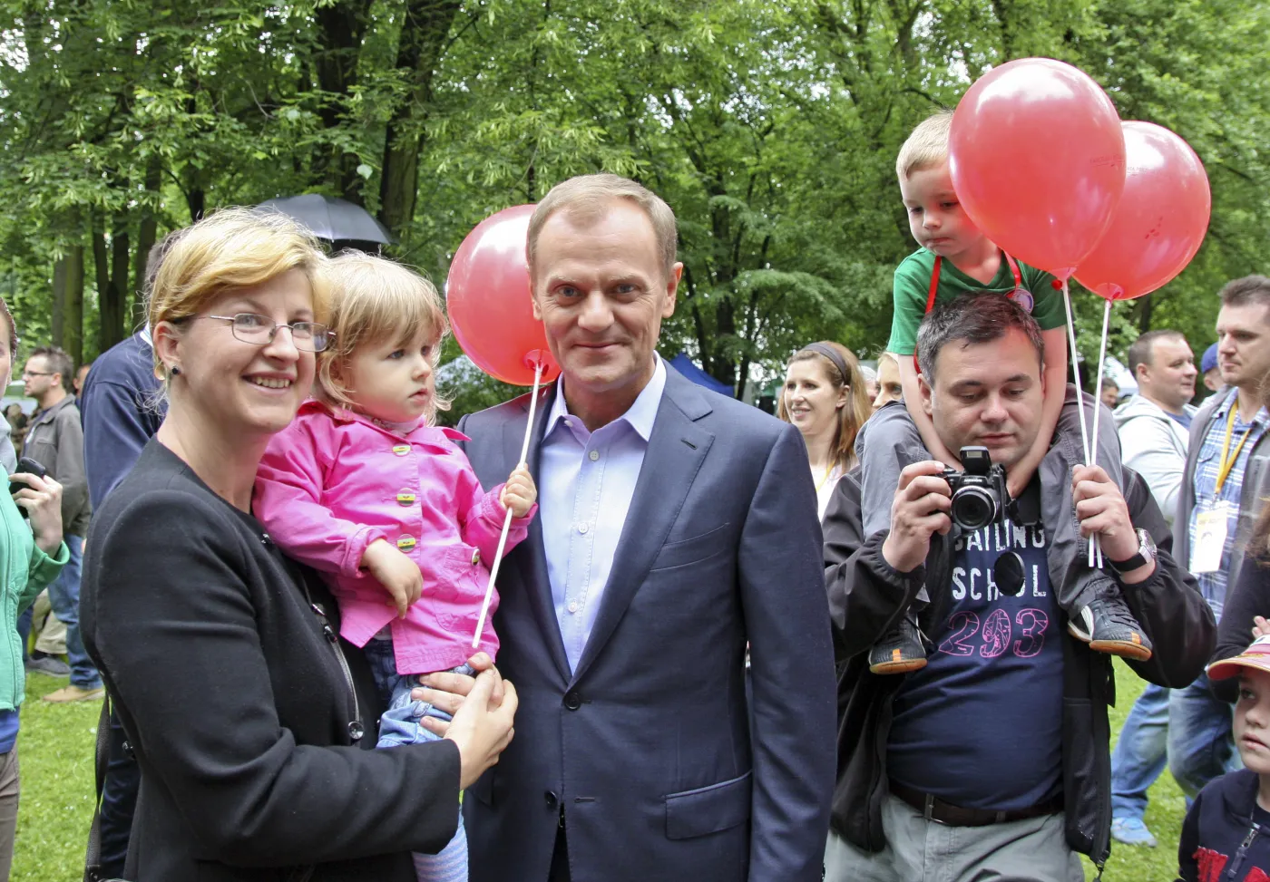 Premier Donald Tusk podczas pikniku z okazji Dnia Dziecka