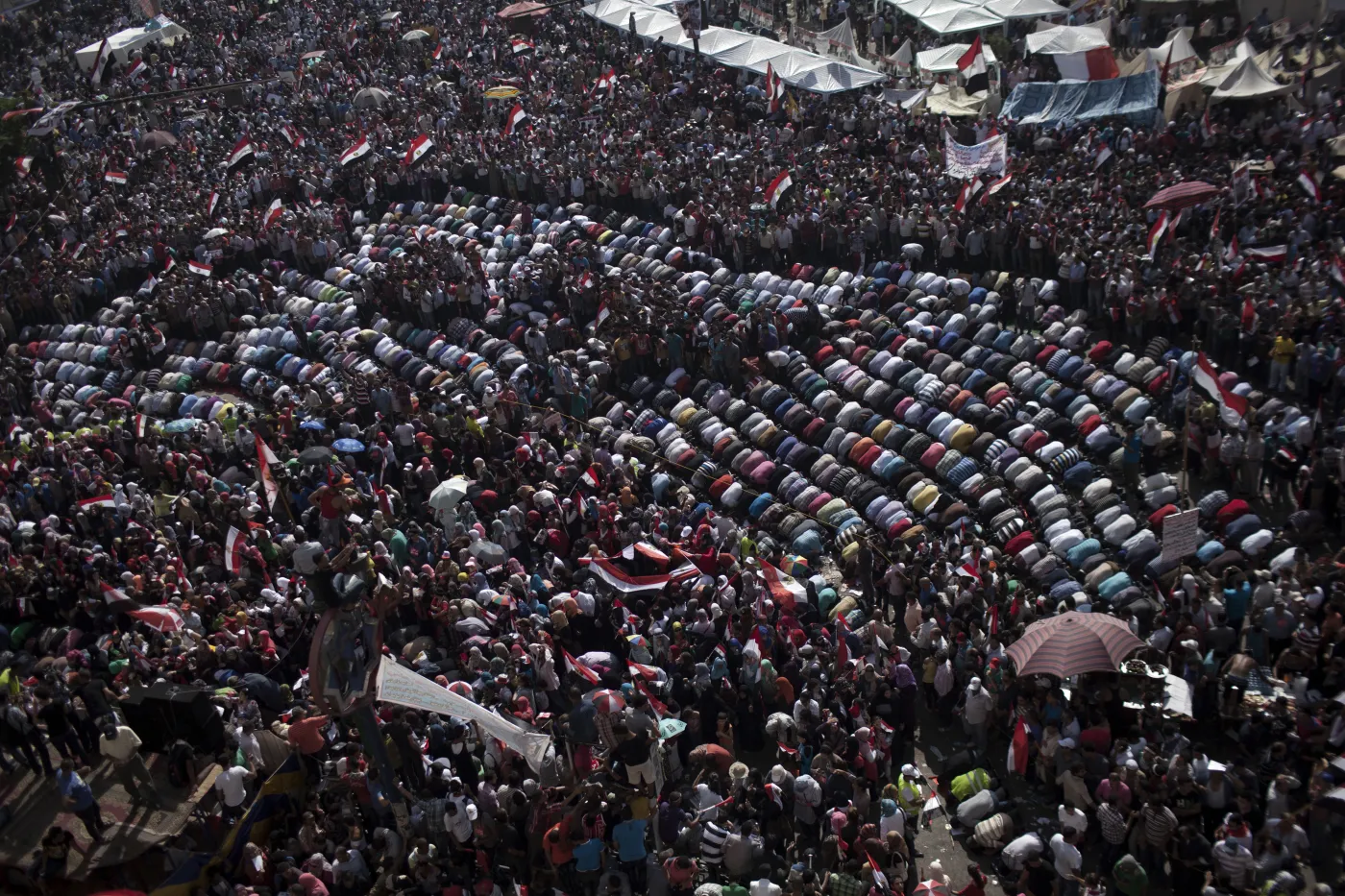 Czarny scenariusz dla Egiptu. Islamiści ogłaszają dżihad