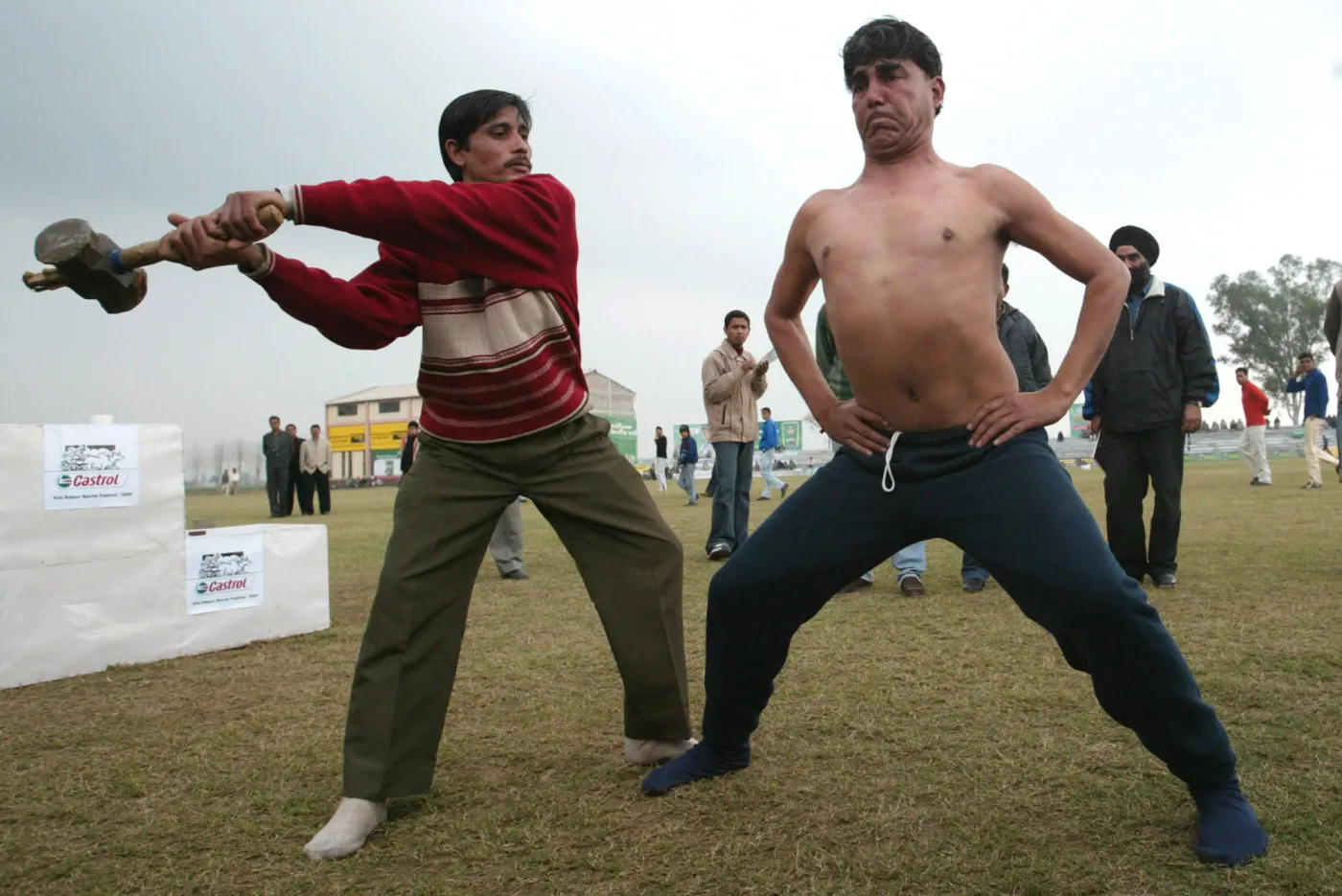 5734620-indie-wies-wiejska-olimpiada-zawody.jpg