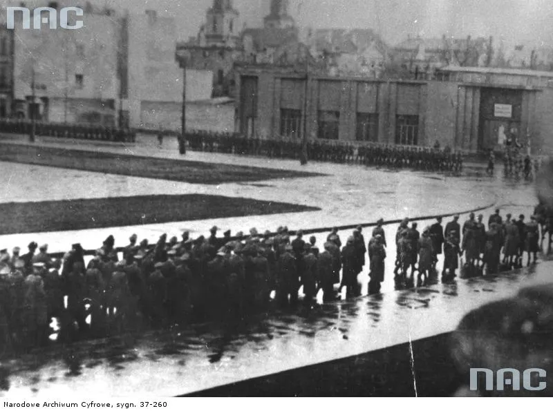 5886539-pogrzeb-generala-ss-franza-kutschery.jpg