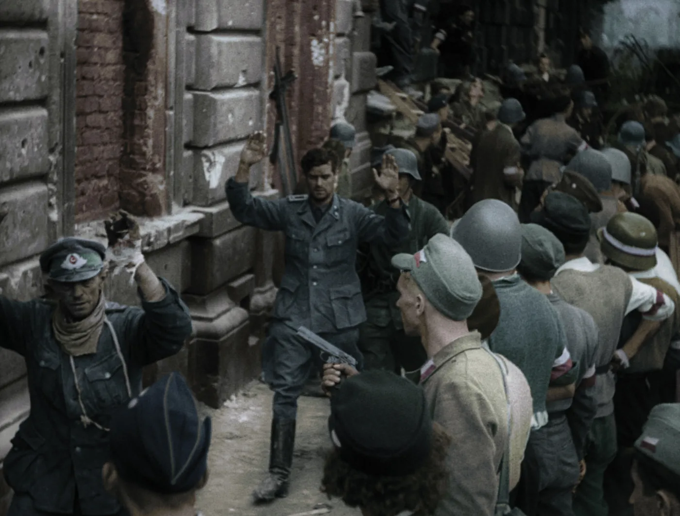 5609620-powstanie-warszawskie-1944-powstancy.jpg