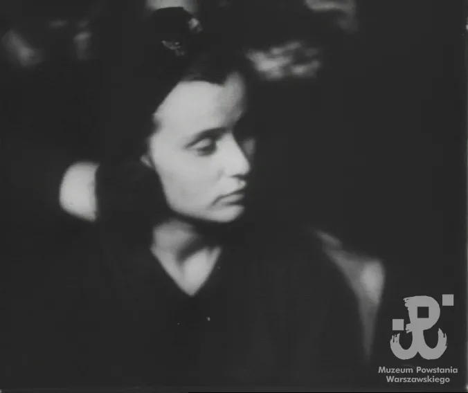 5609755-powstanie-warszawskie-1944-powstancy.jpg